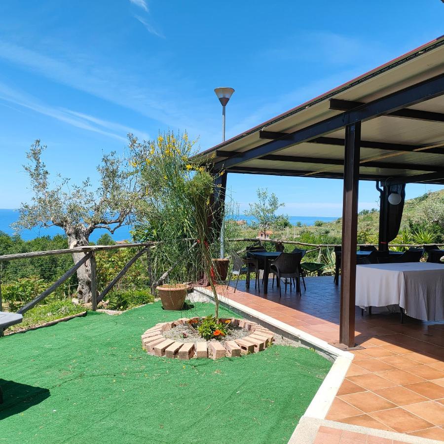 Agriturismo Agri Armonia San Lucido Eksteriør billede