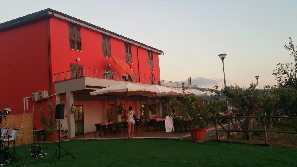 Agriturismo Agri Armonia San Lucido Eksteriør billede